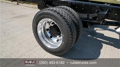 2025 Chevrolet 6500 4X4