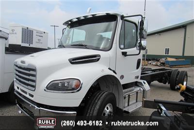 2027 Freightliner M2 106 BUSINESS CLASS