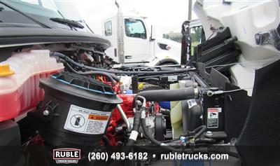 2027 Freightliner M2 106 BUSINESS CLASS