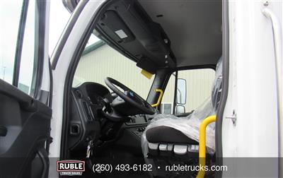 2027 Freightliner M2 106 BUSINESS CLASS