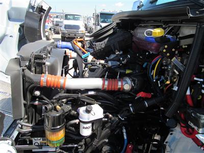 2027 Peterbilt 548