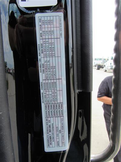 2027 Peterbilt 567