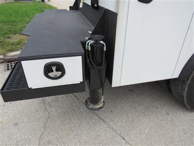 2027 Peterbilt 536