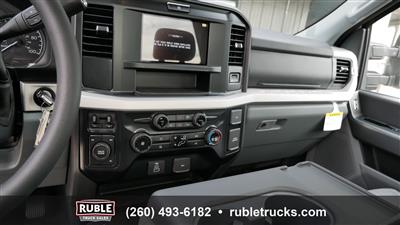 2027 Ford F600 XLT