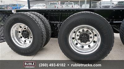 2026 Kenworth T880
