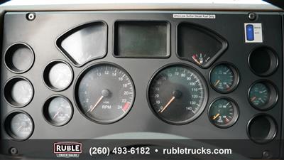 2012 Mack GU813