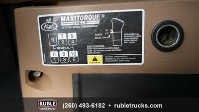 2012 Mack GU813