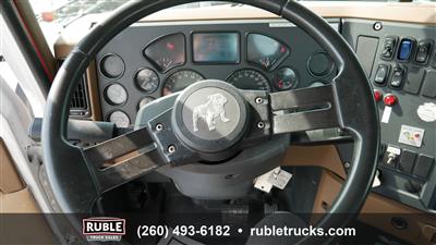 2014 Mack GU813