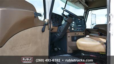 2014 Mack GU813