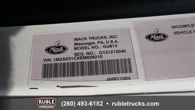 2014 Mack GU813