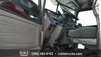 2015 Peterbilt 365 6x6