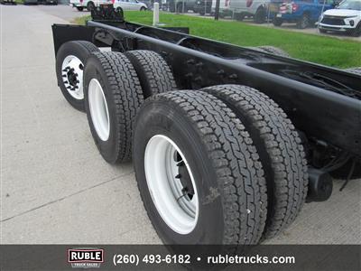 2007 Mack CV713