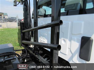 2025 Chevrolet 6500 4X4