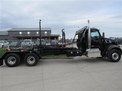 2025 Peterbilt 567
