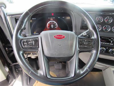 2025 Peterbilt 567