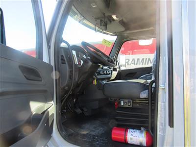 2027 Peterbilt 548
