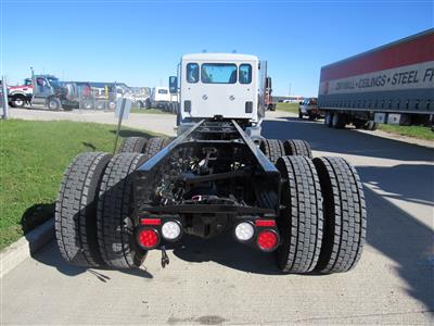 2027 Peterbilt 548