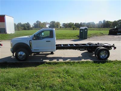 2027 Ford F600 XLT