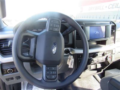 2027 Ford F600 XLT