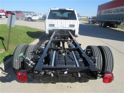 2027 Ford F600 XLT