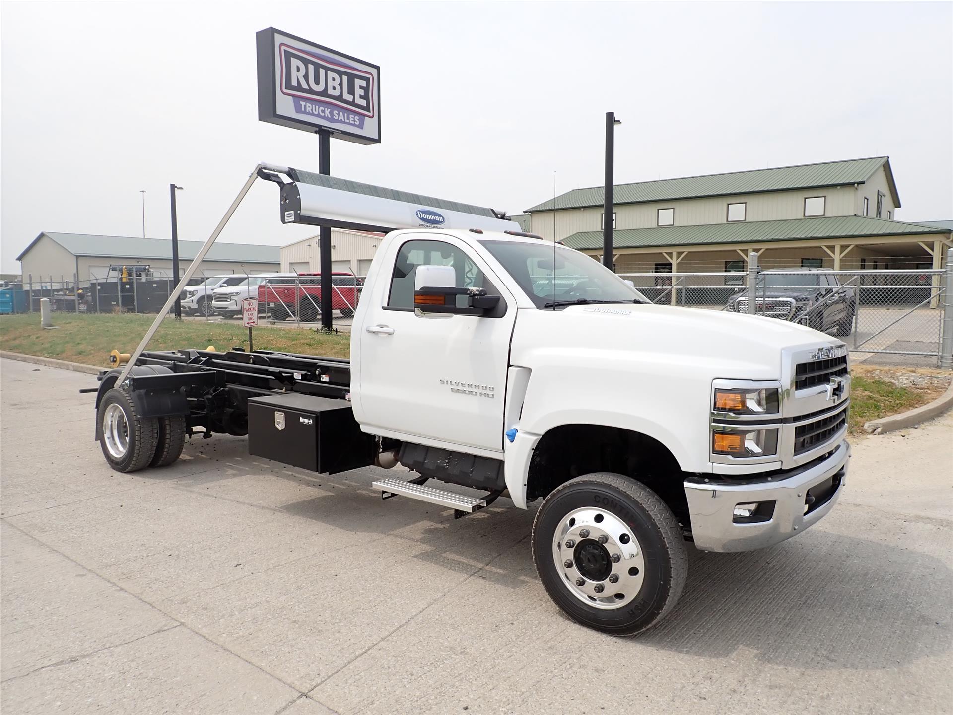 Chevy 6500 lifted