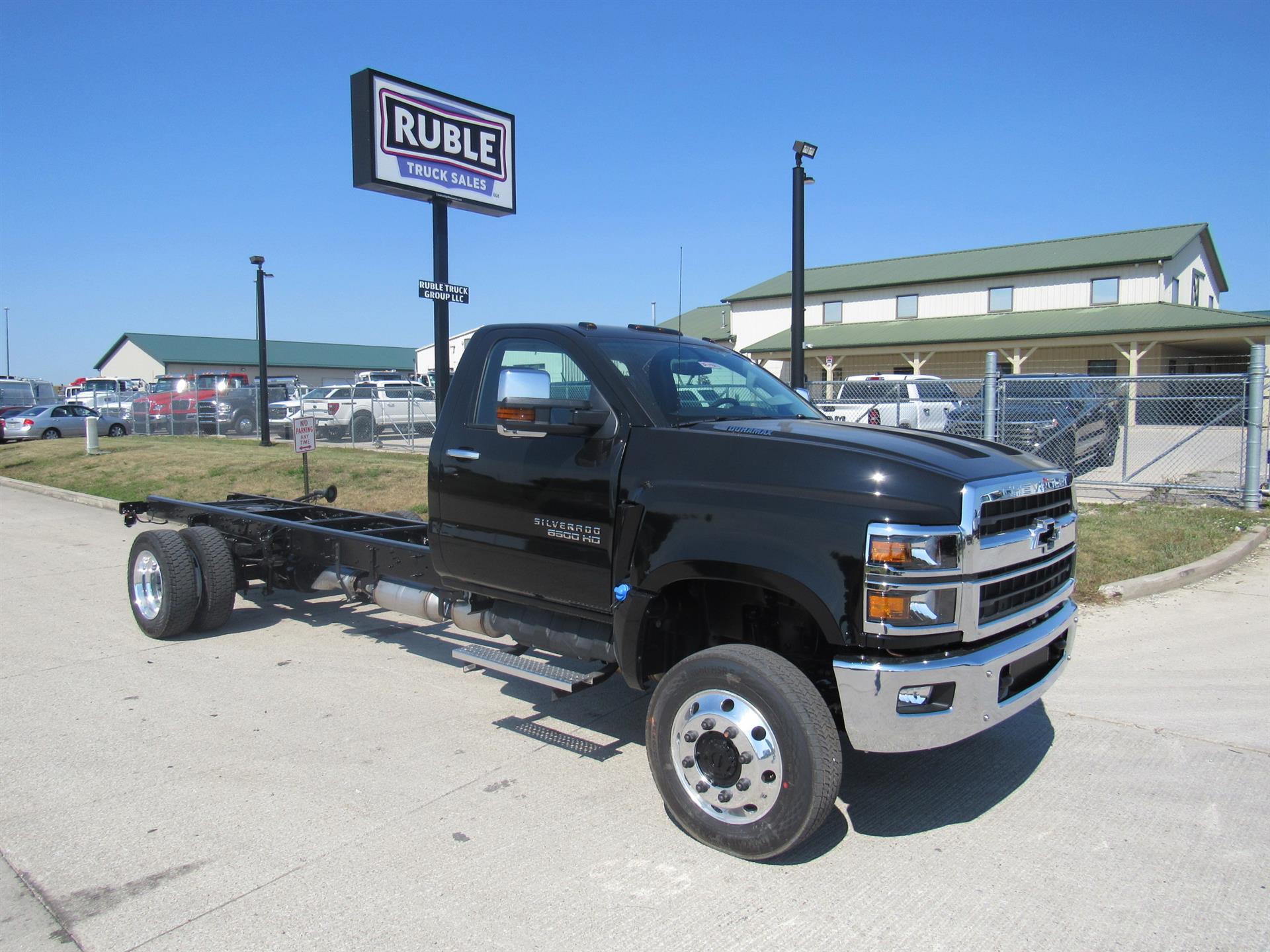 2024 Chevrolet 6500 4X4