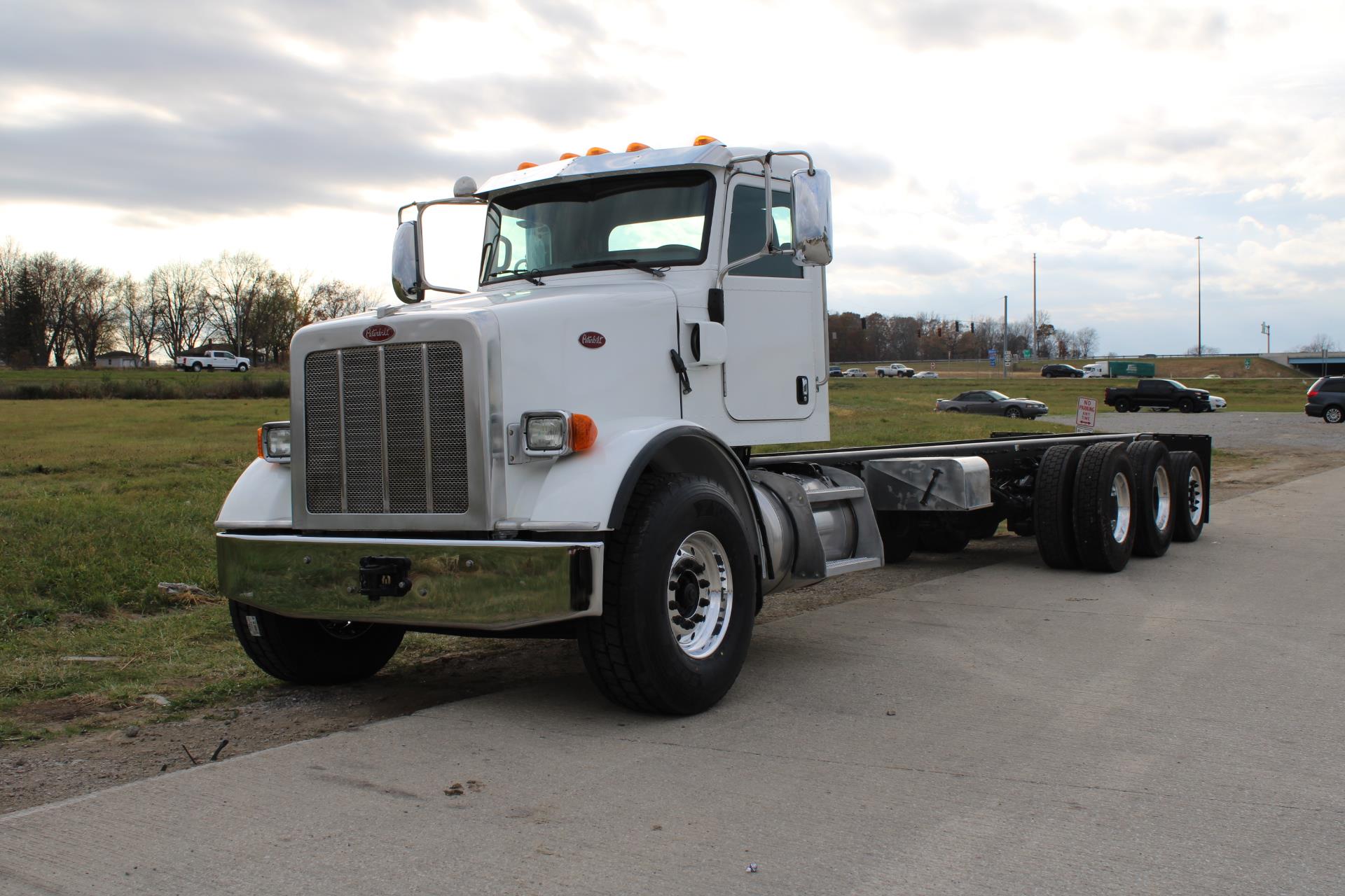 2013 Peterbilt 365