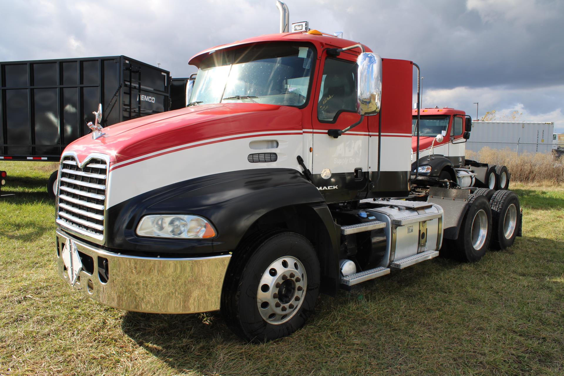 2013 Mack CXU613