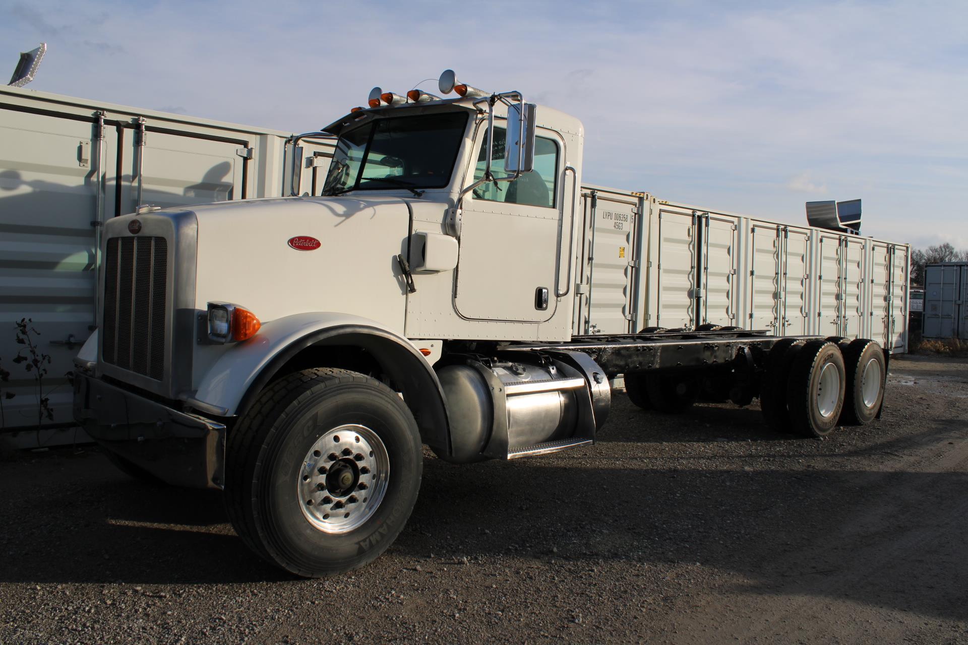 2012 Peterbilt 365