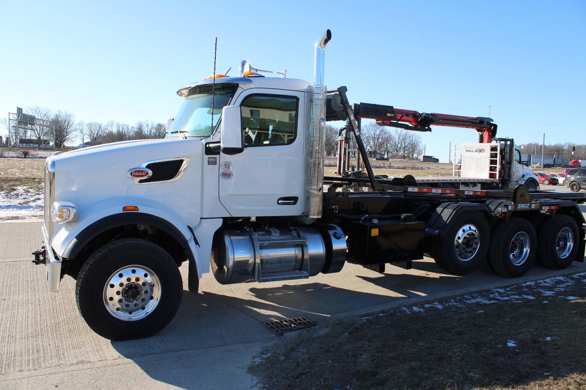 2025 Peterbilt 567