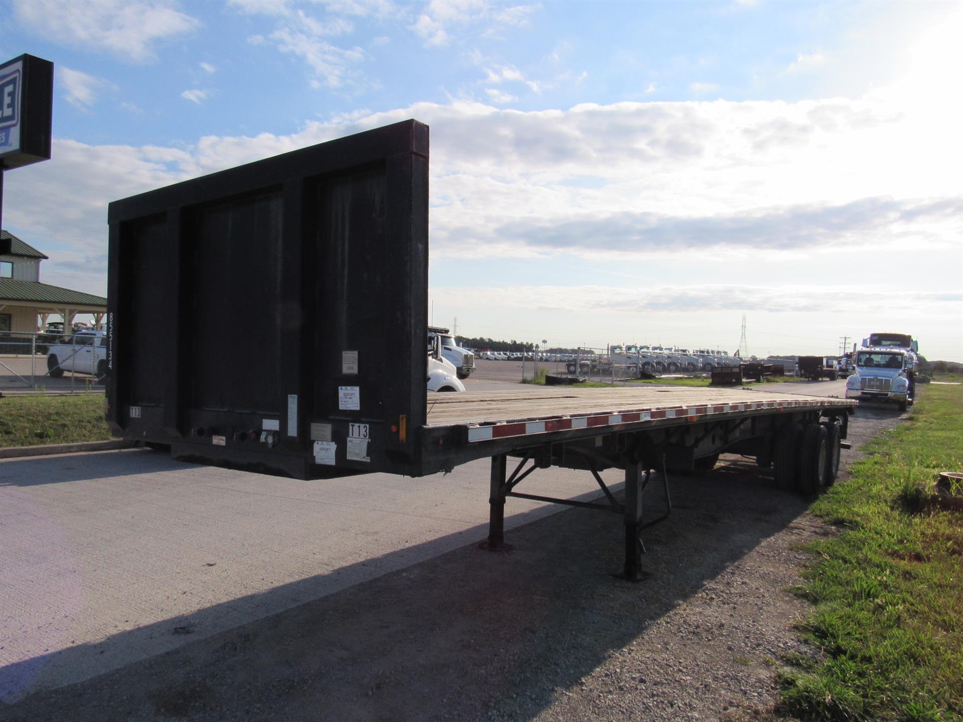 2005 Transcraft TL2000