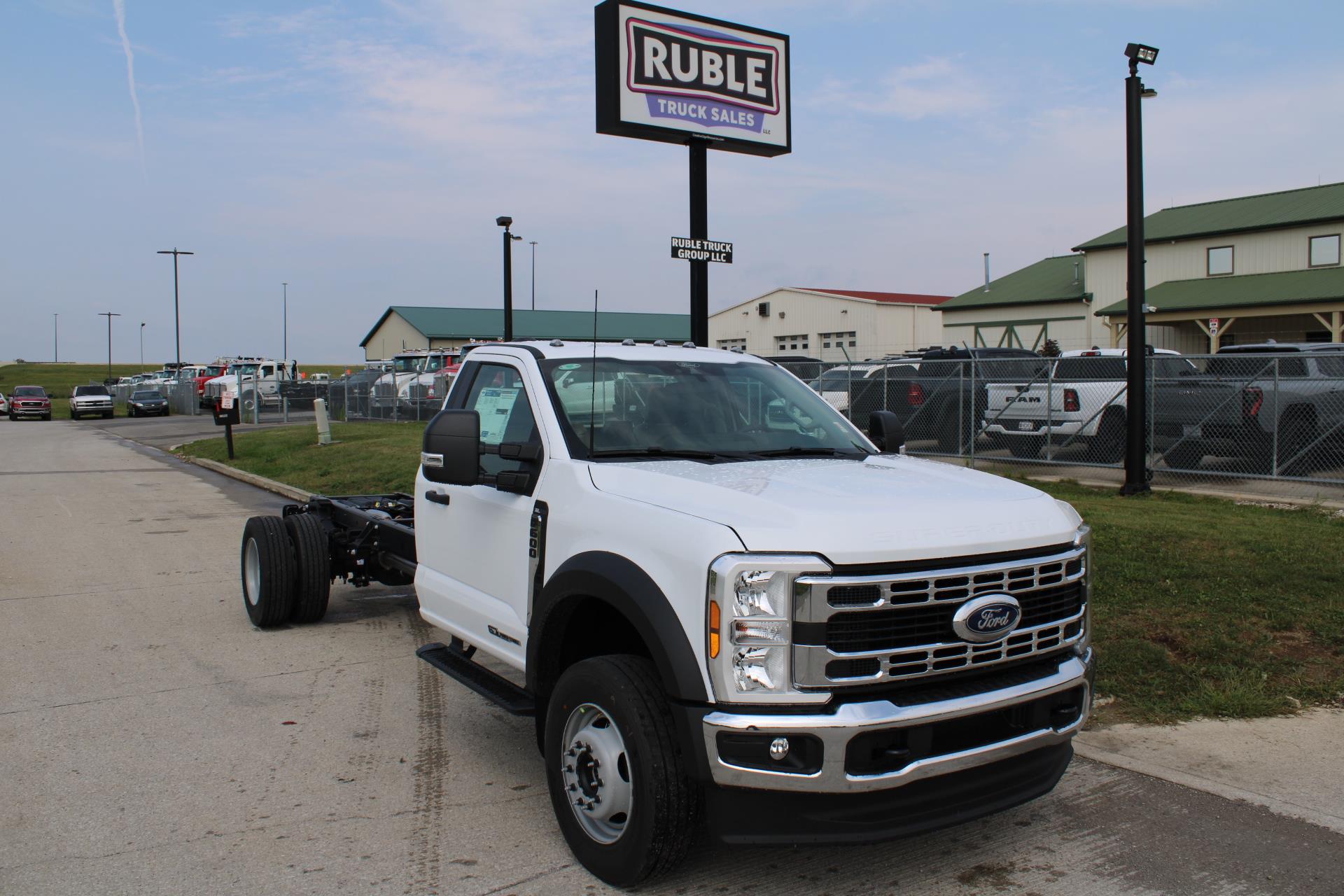 2025 Ford F600 XL