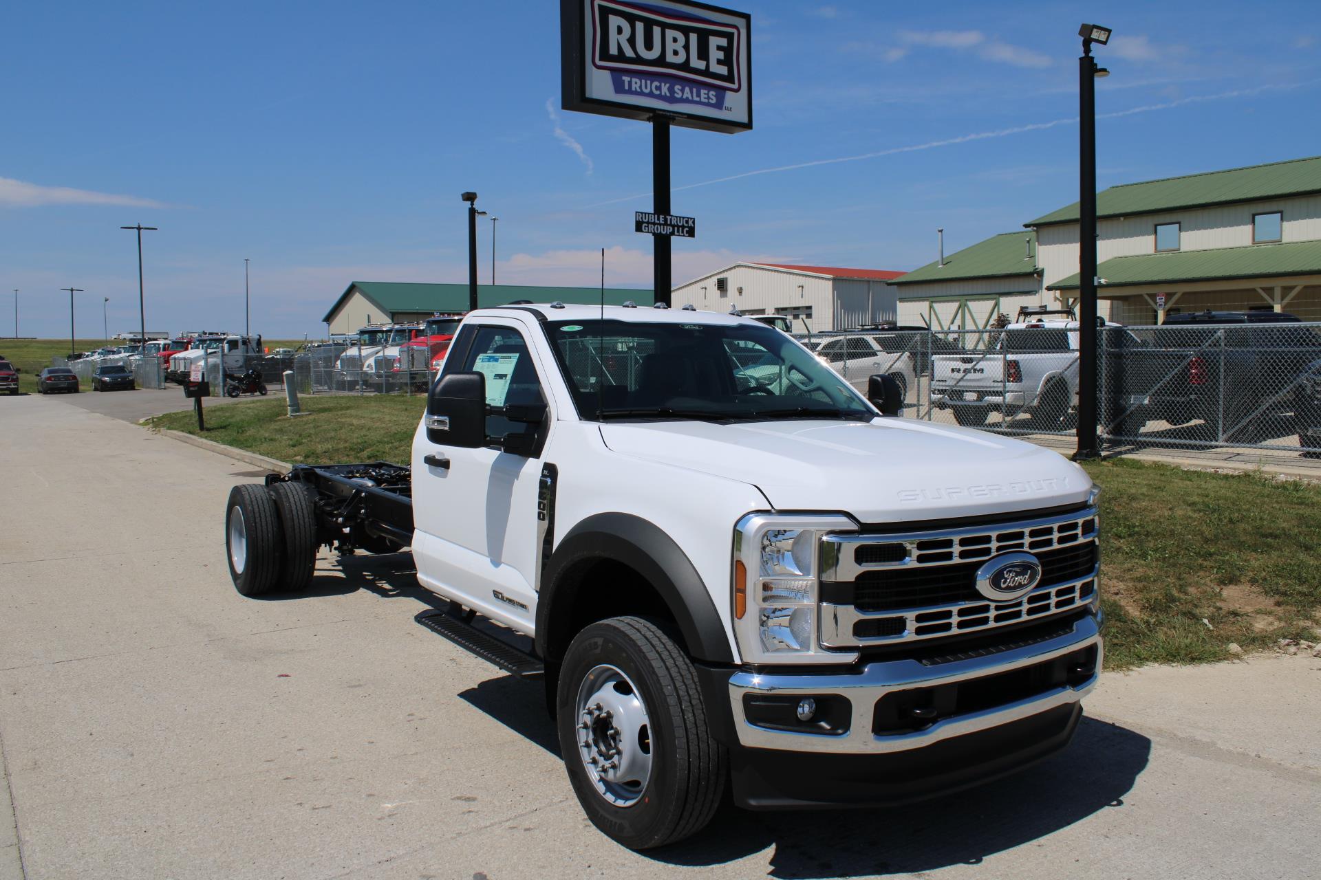 2025 Ford F600 XL