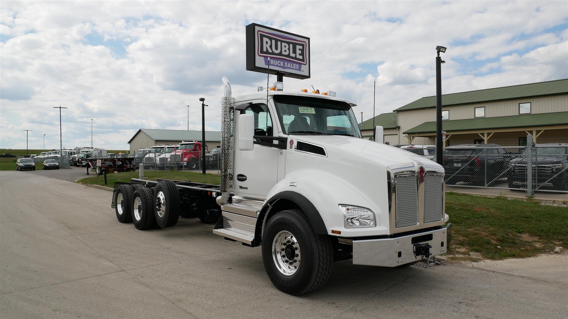 2026 Kenworth T880