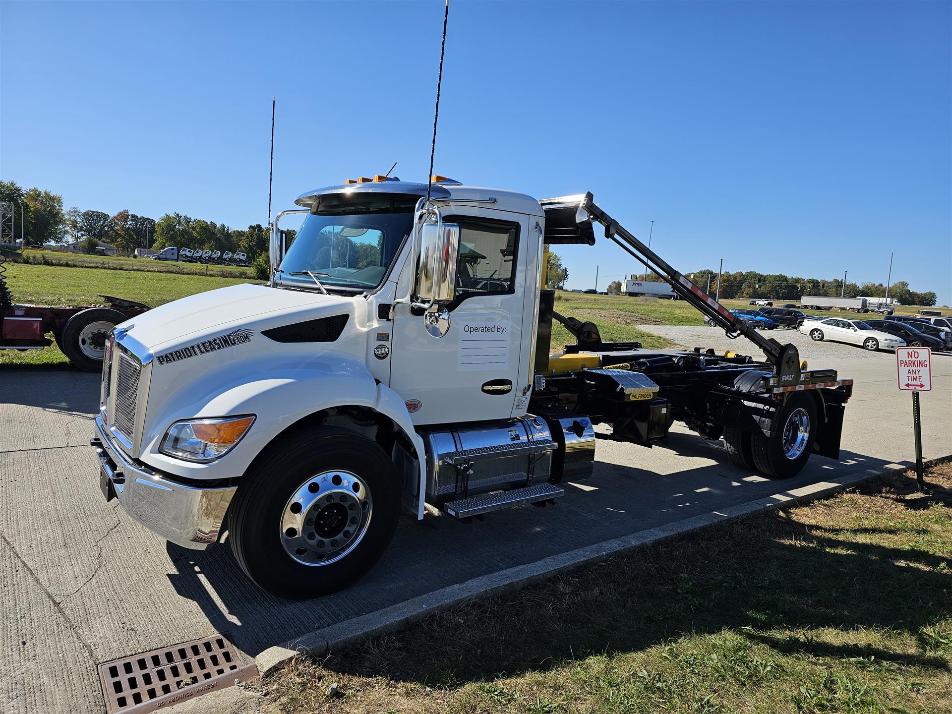 2025 Kenworth T280
