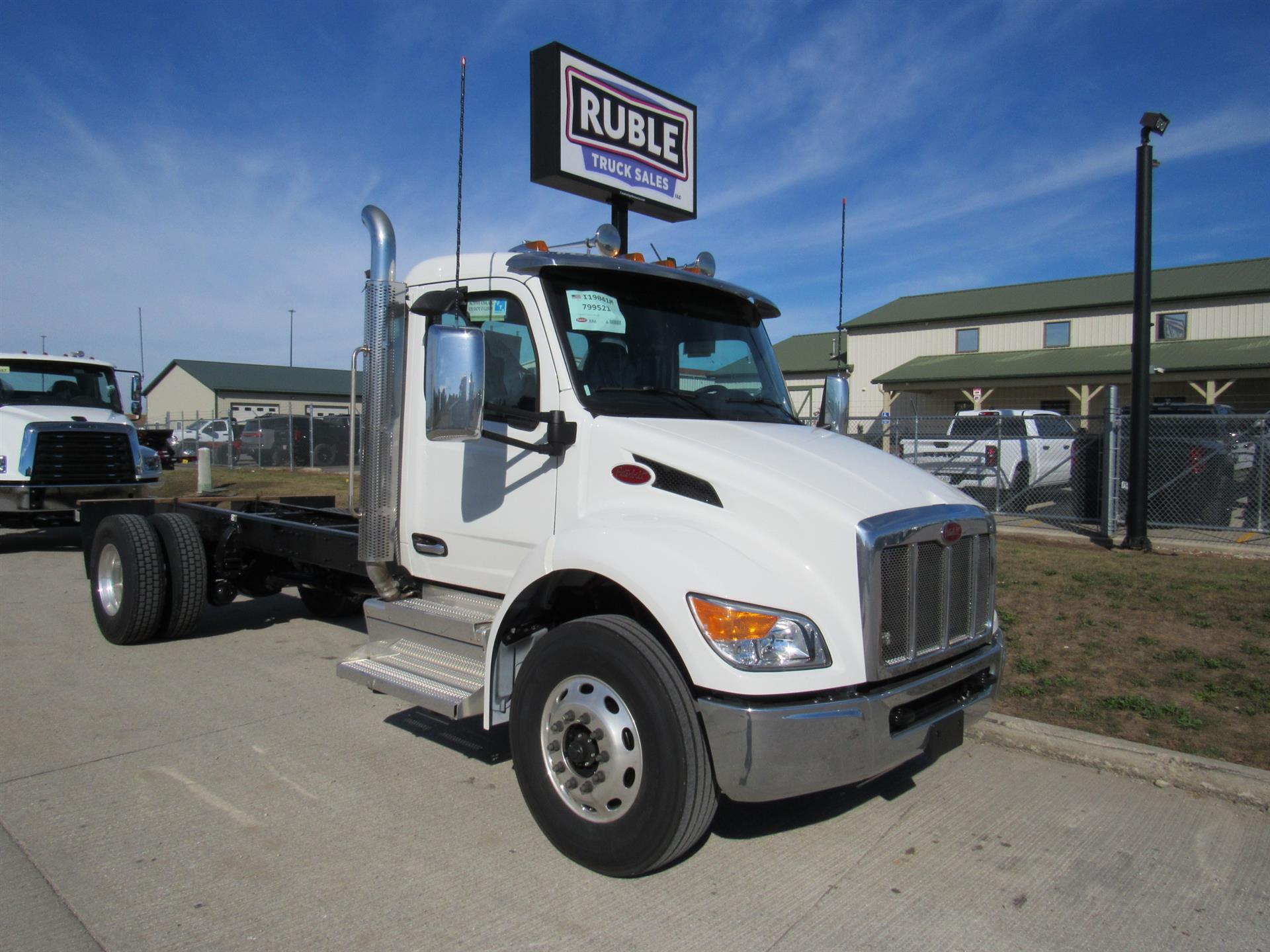 2026 Peterbilt 536