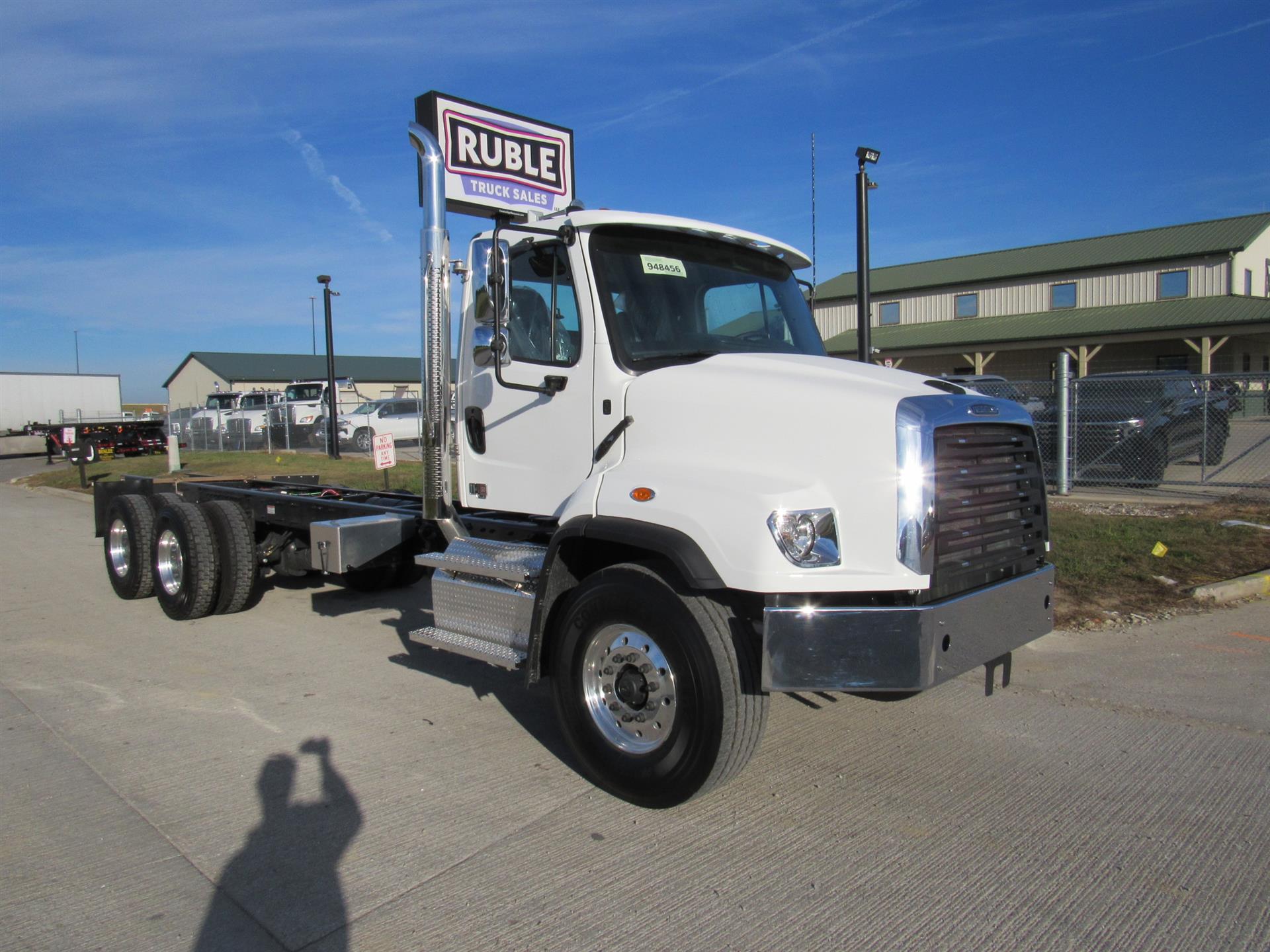 2026 Freightliner 114SD PLUS