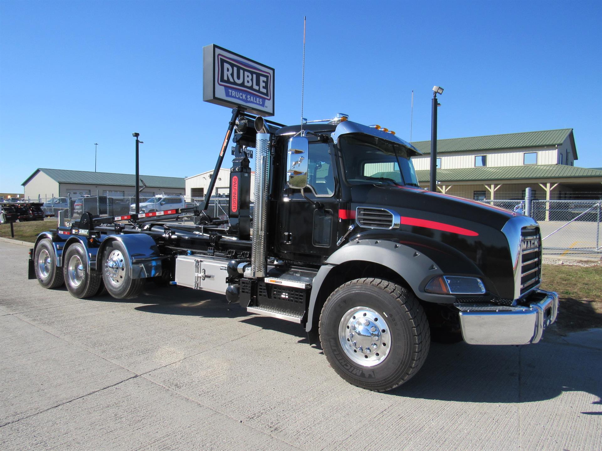 2026 Mack GR64B