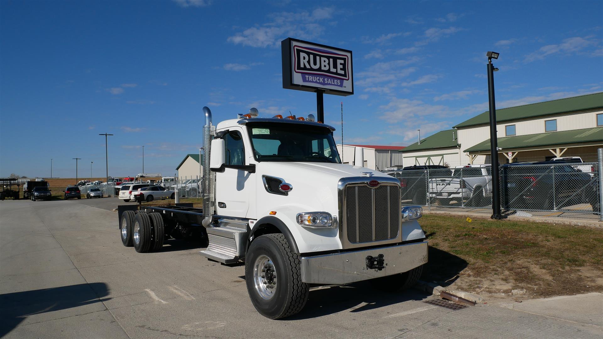 2026 Peterbilt 567