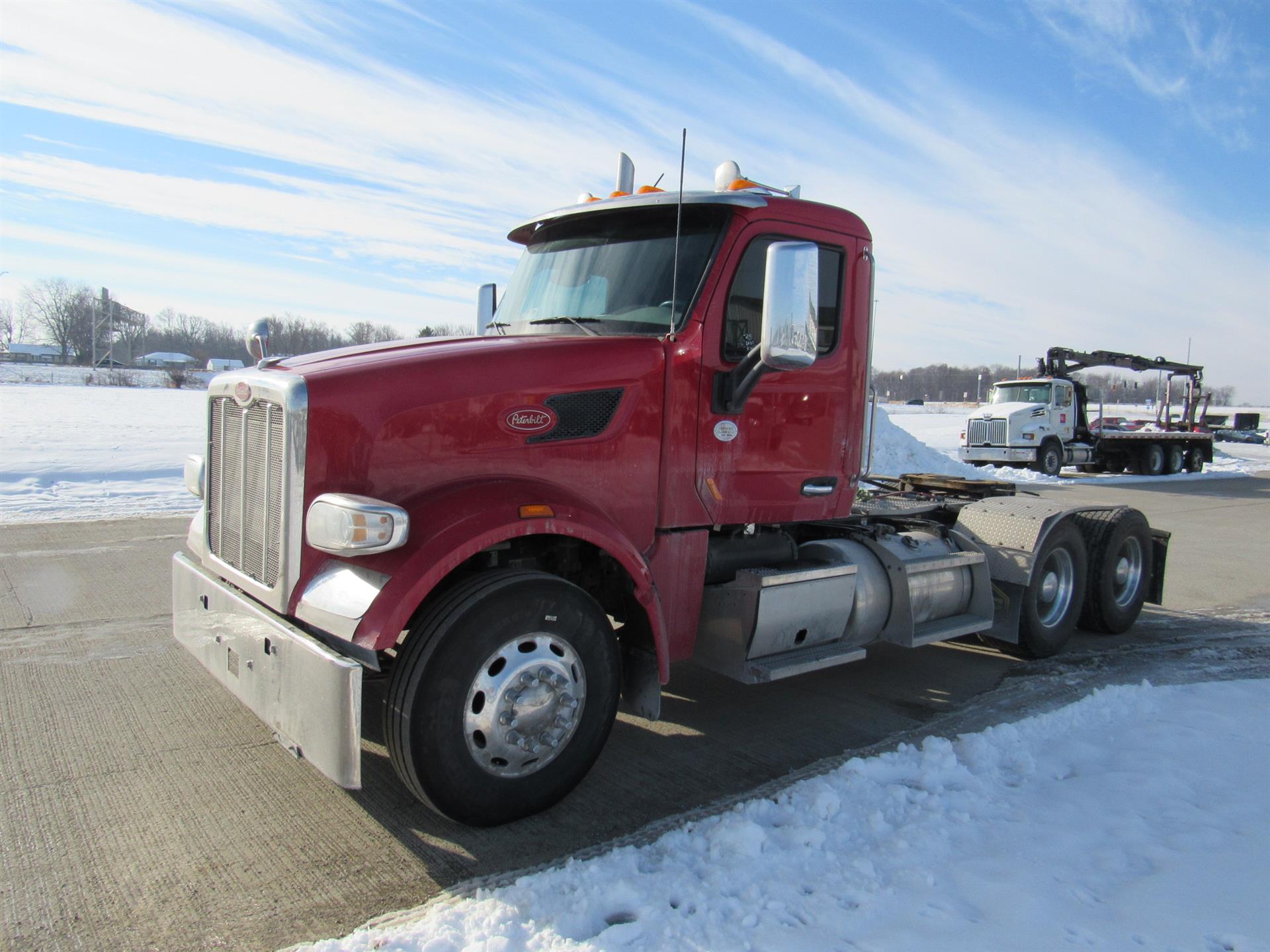 2019 Peterbilt 567
