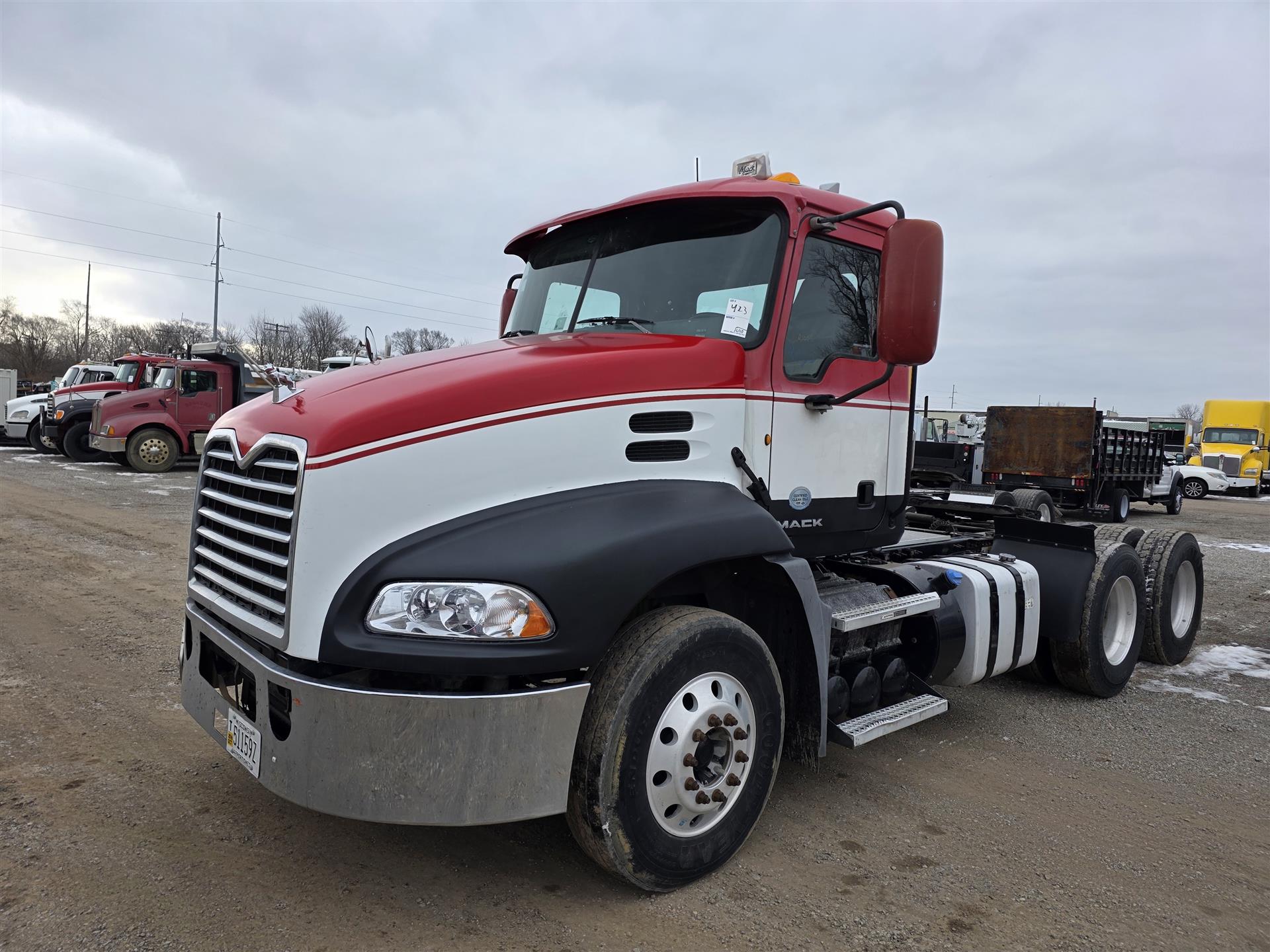 2013 Mack CXU613