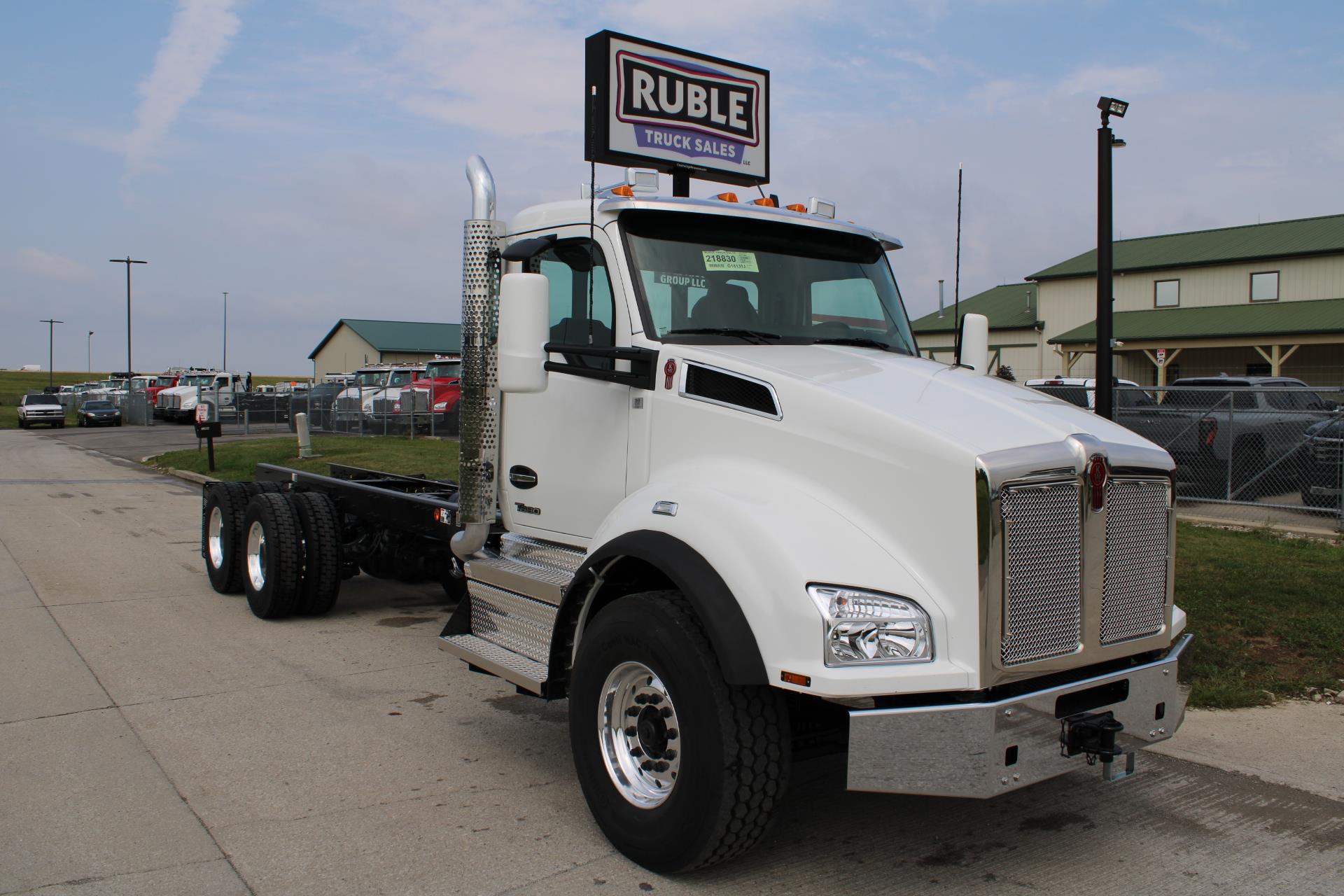 2026 Kenworth T880
