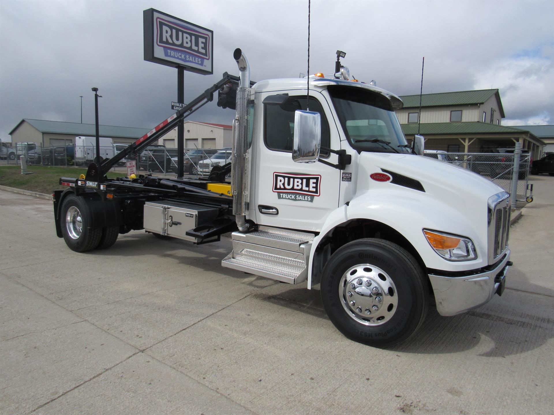 2026 Peterbilt 536