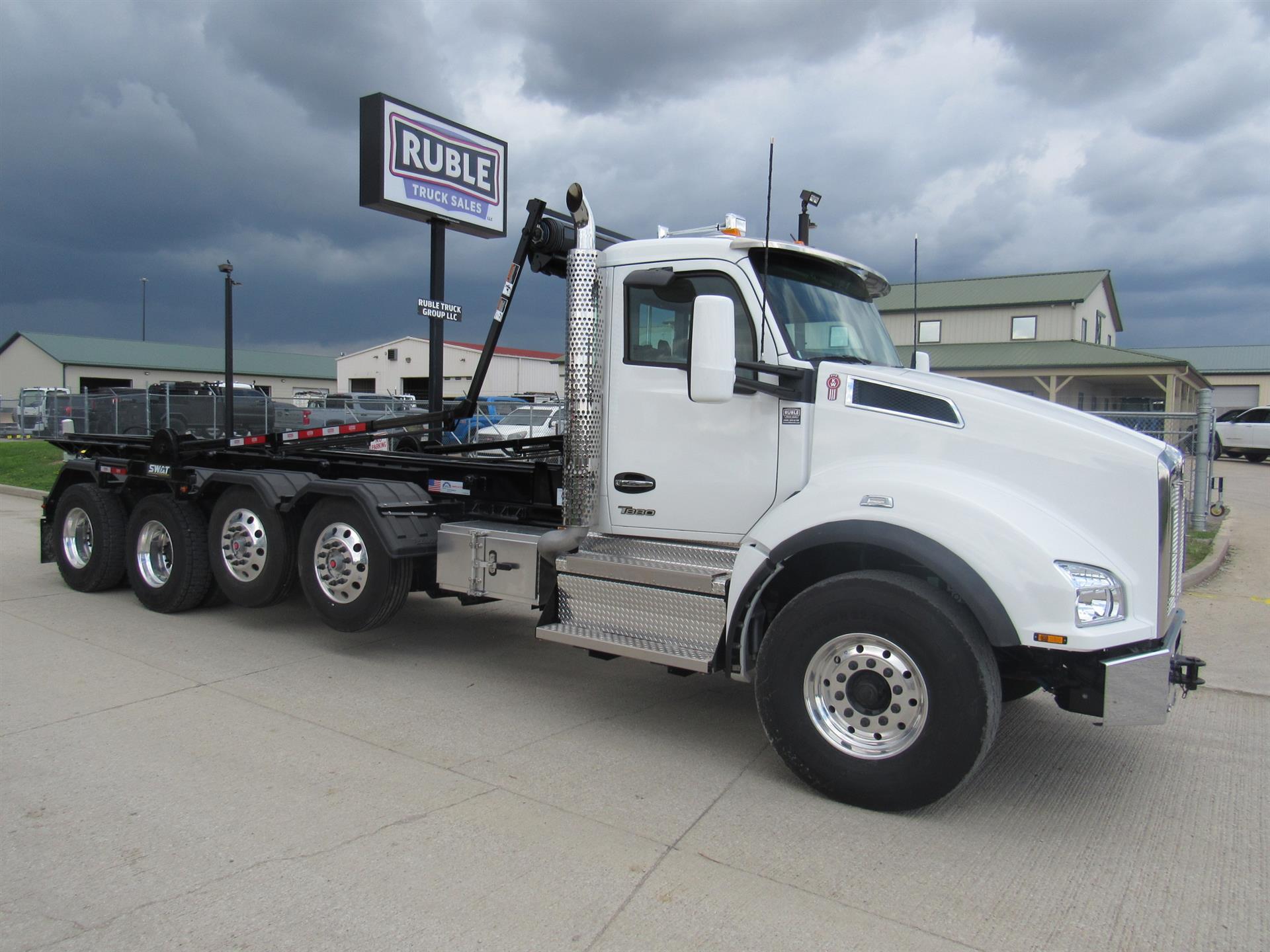 2026 Kenworth T880