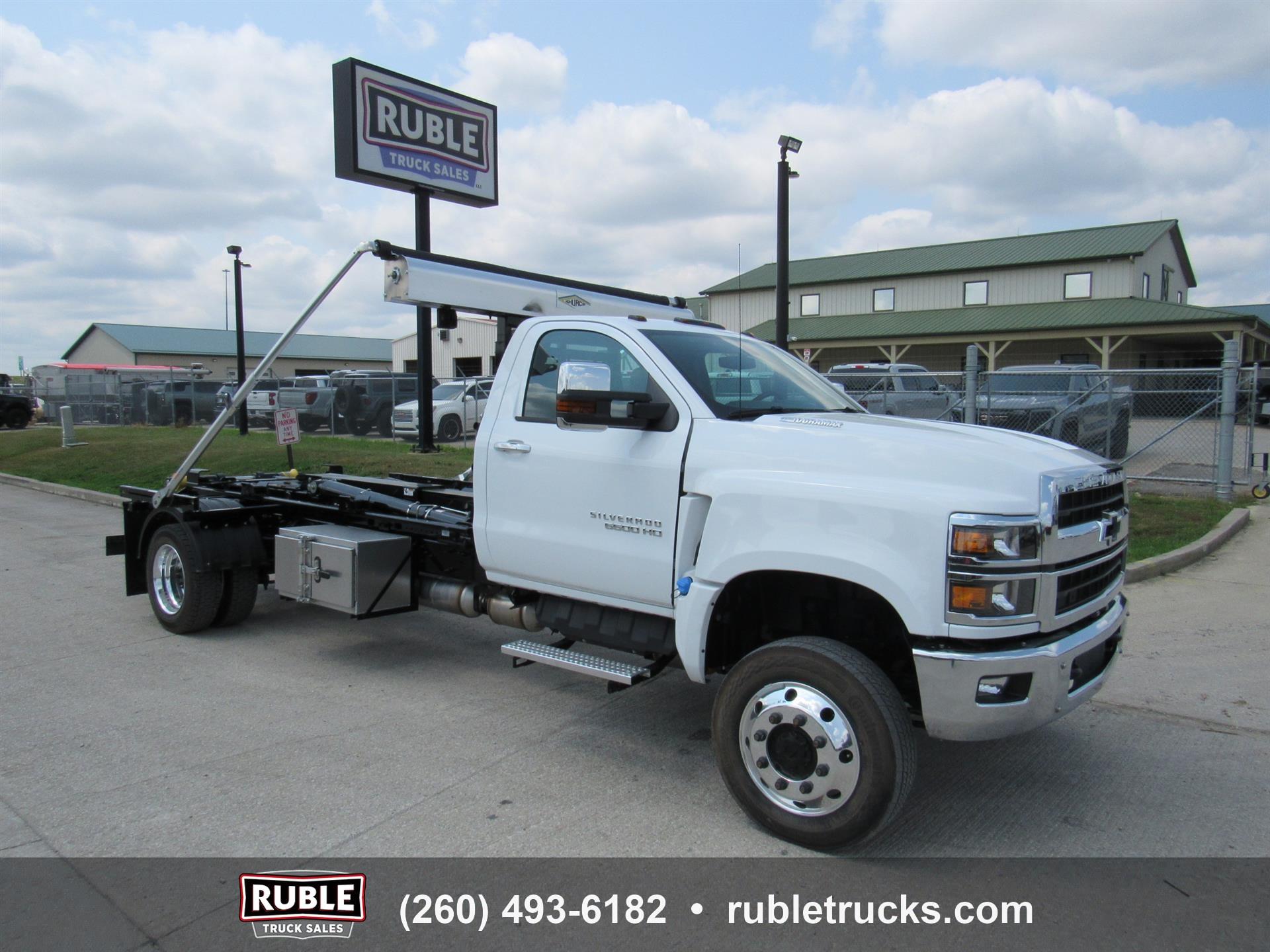 2025 Chevrolet 6500 4X4