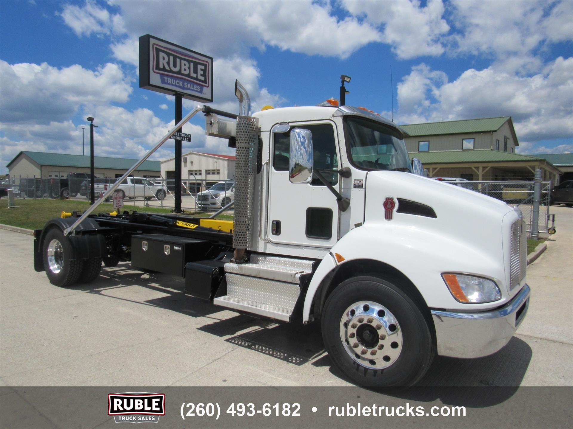 2019 Kenworth T270