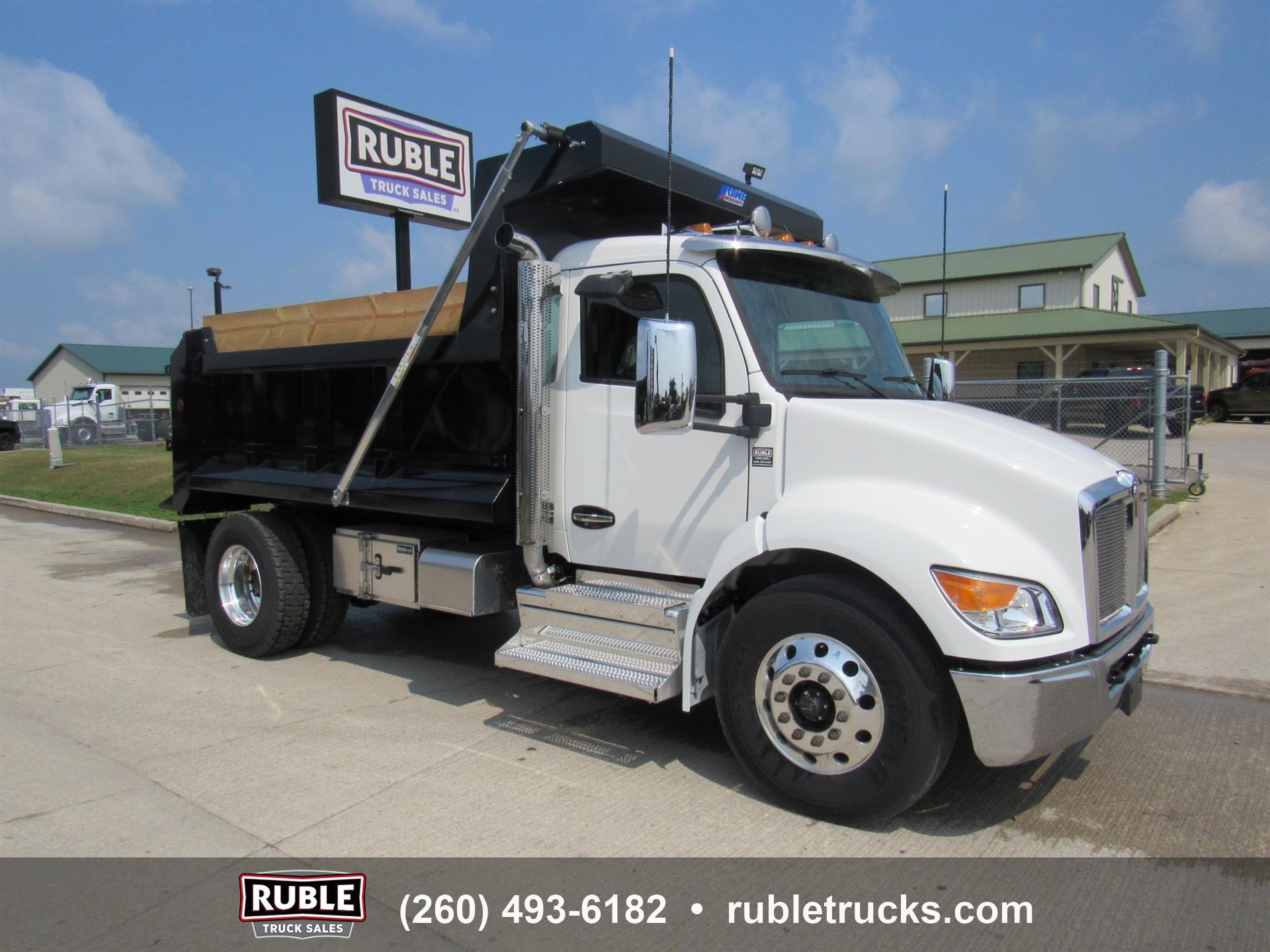 2025 Kenworth T280