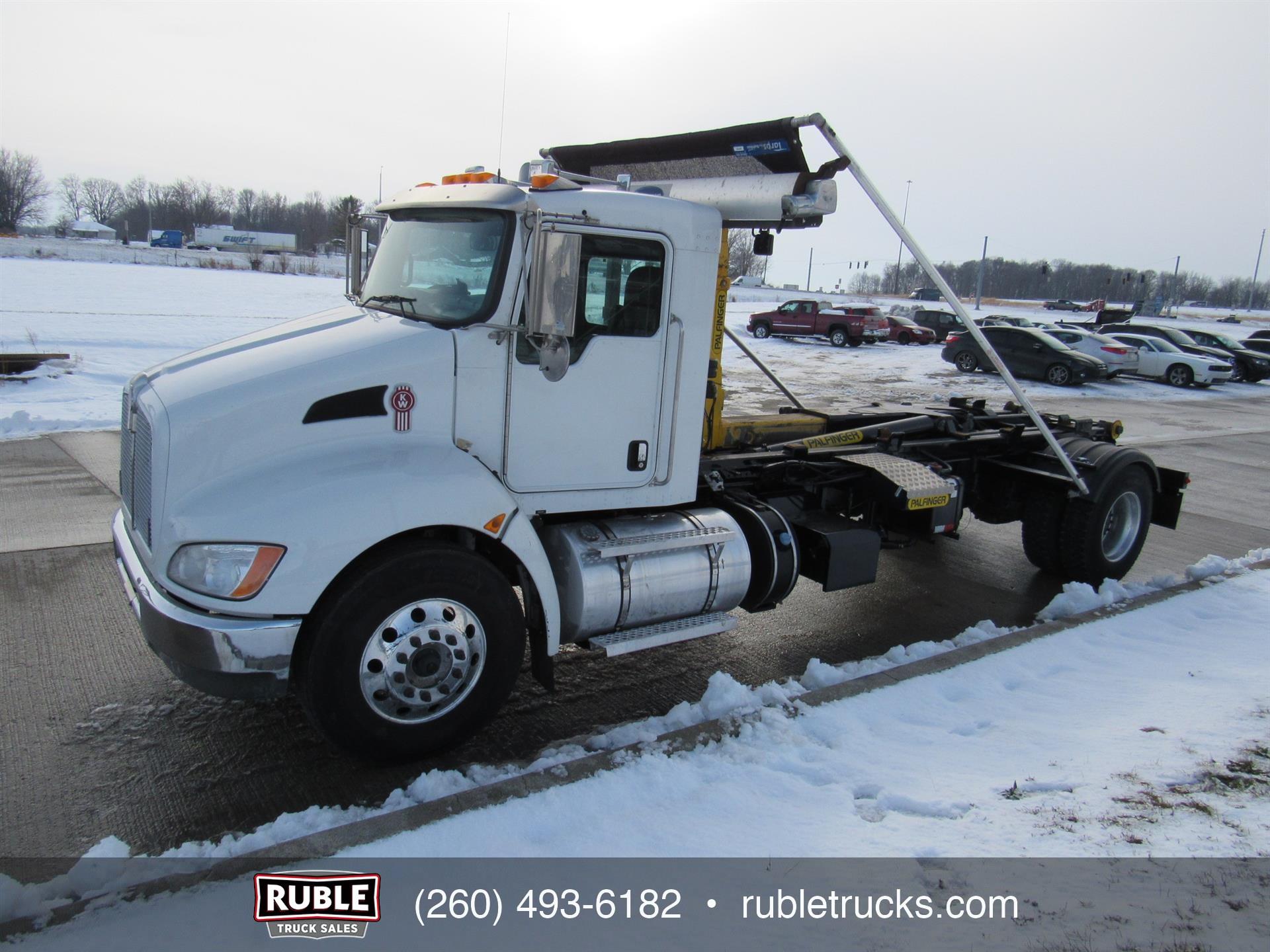 2022 Kenworth T370