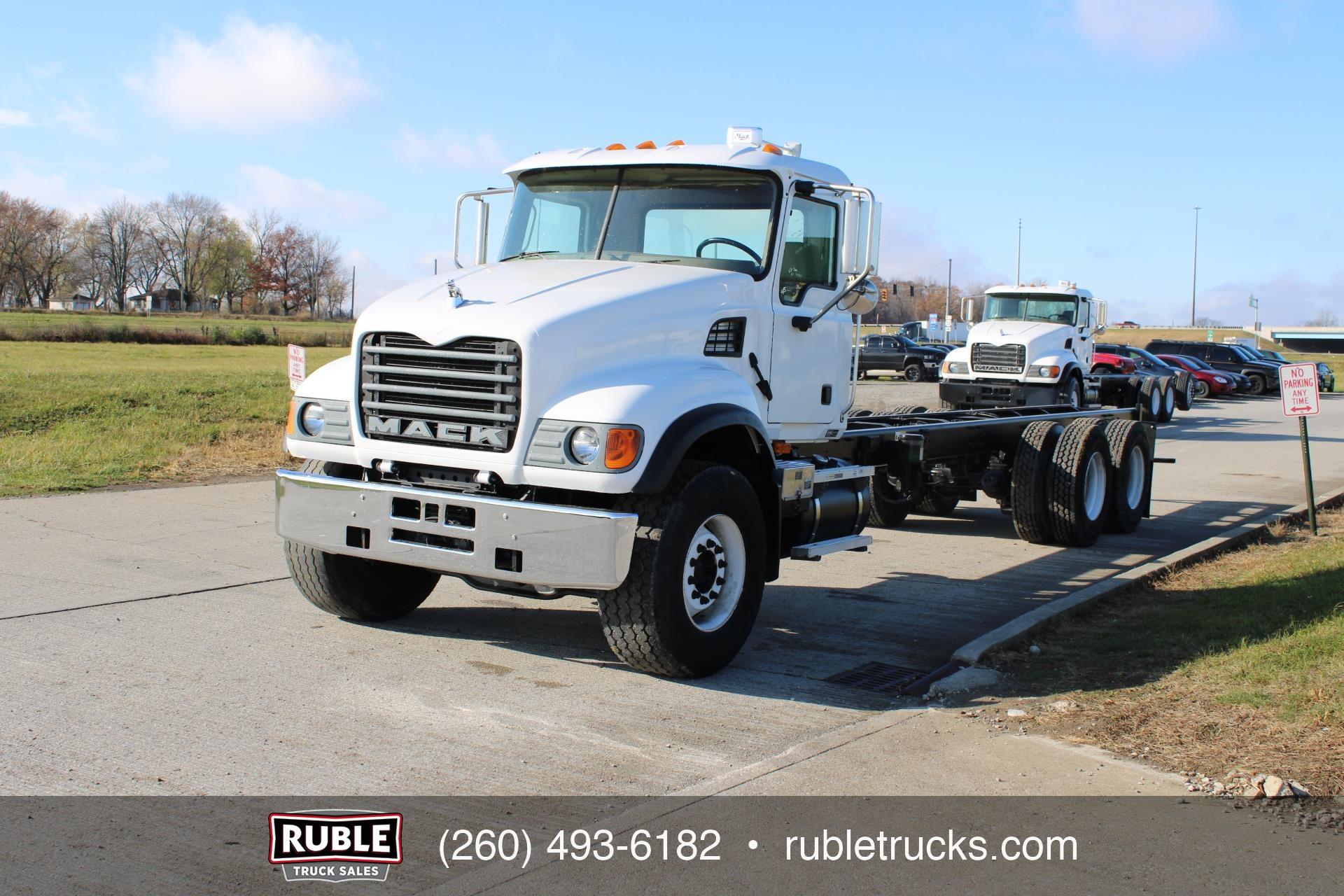 2007 Mack CV713