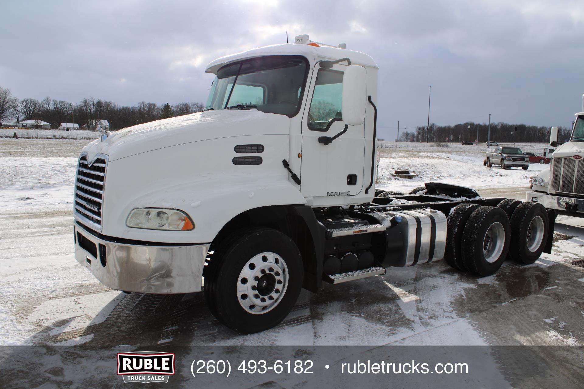 2013 Mack CXU613